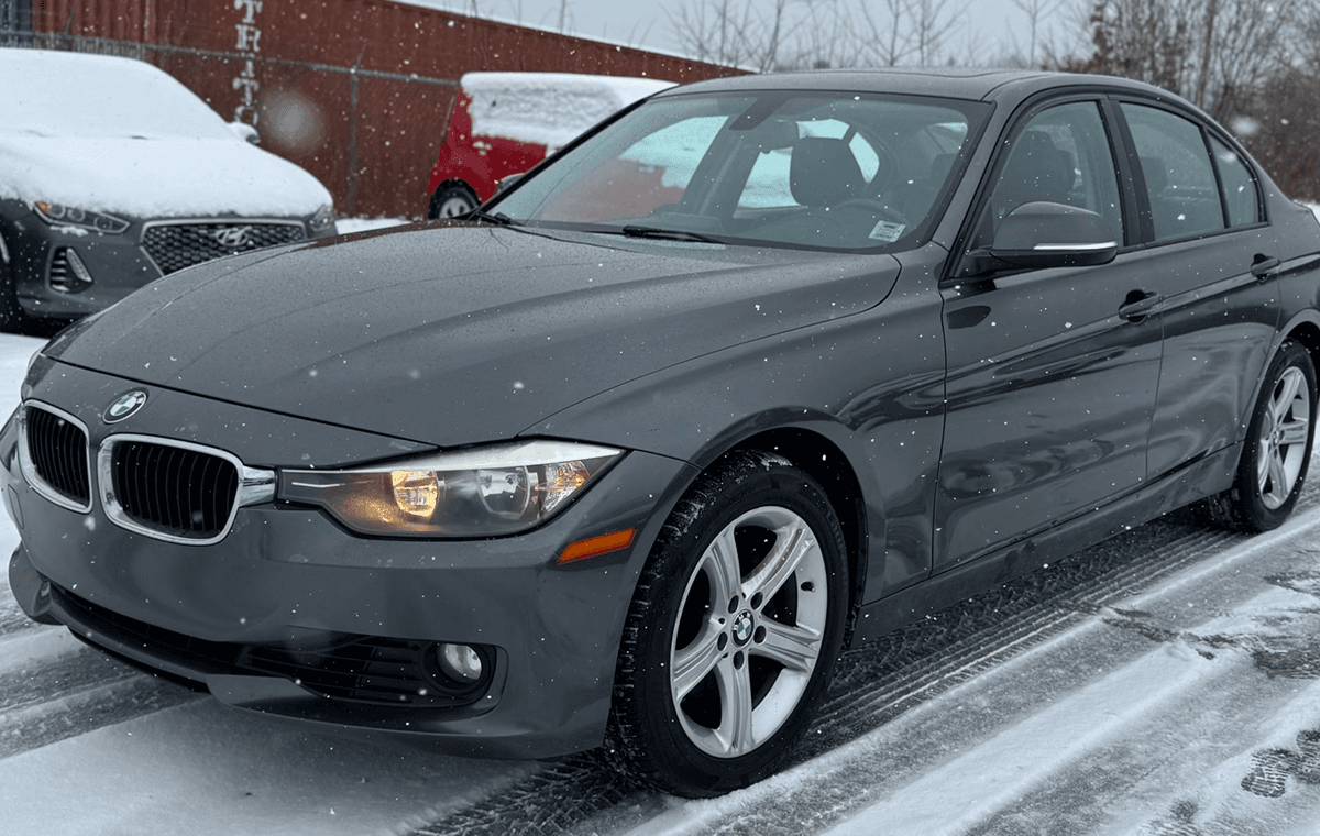 2024 Isuzu NPR Box Truck