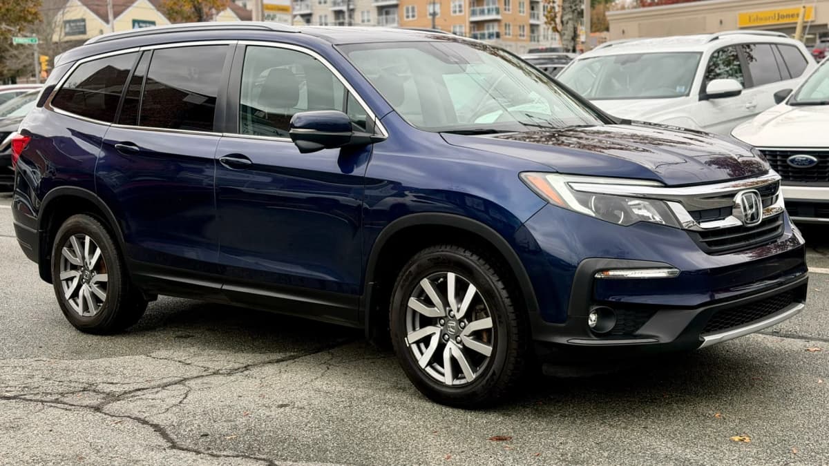 2021 Honda PILOT EX AWD 3.5L V6 8 Seater photo 3