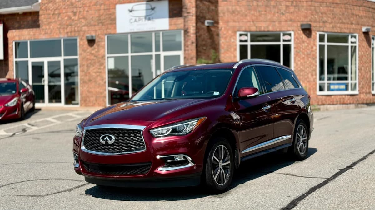 2019 Infiniti QX60 Pure AWD 7 Passenger photo 1