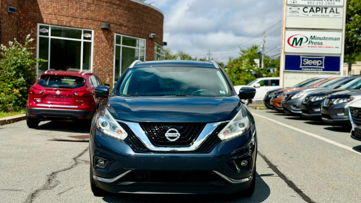 2016 Nissan Murano Platinum AWD photo 2