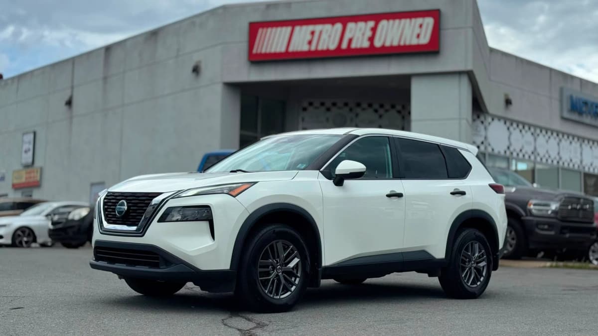 2021 Nissan Rogue S AWD photo 1