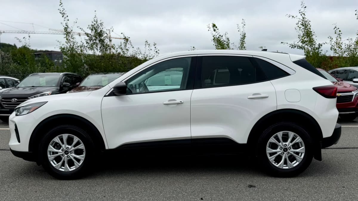 2023 Ford Escape Active AWD photo 8