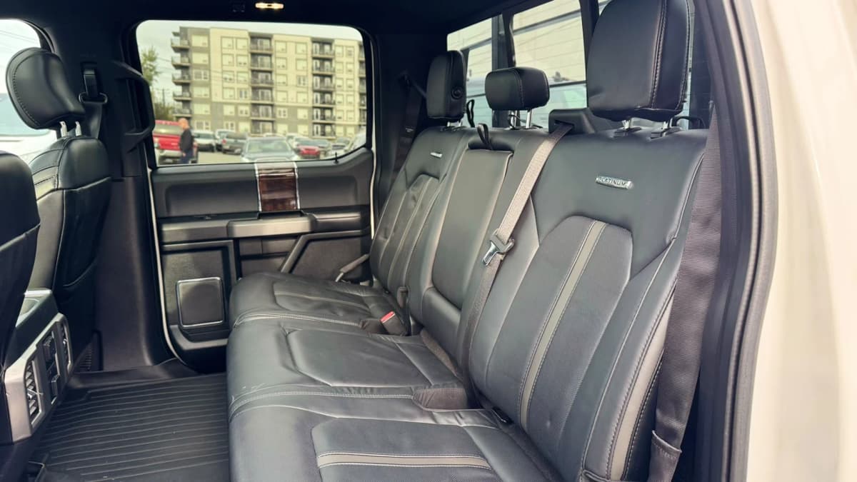 2016 Ford F-150 Platinum 4WD SuperCrew Styleside 5-1/2 Ft Box photo 22