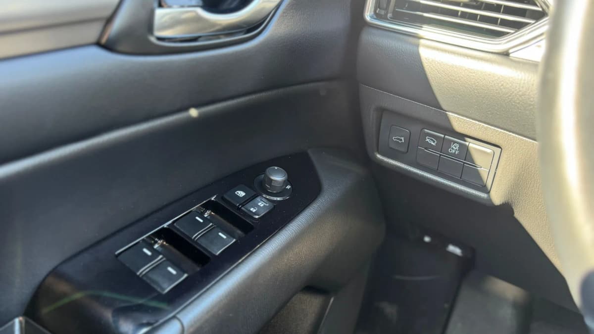 2022 Mazda CX-5 Preferred AWD photo 17
