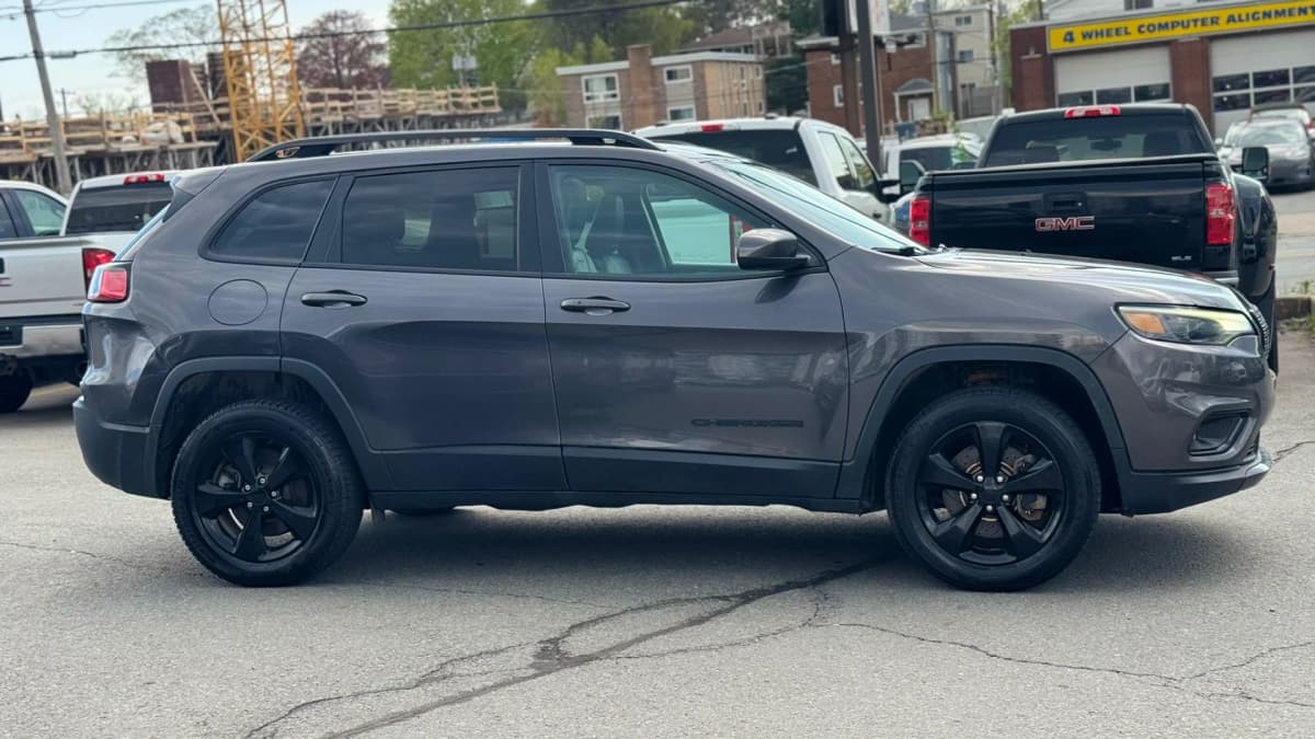 2021 Jeep CHEROKEE ALTITUDE 3.2L V6 4x4 photo 5