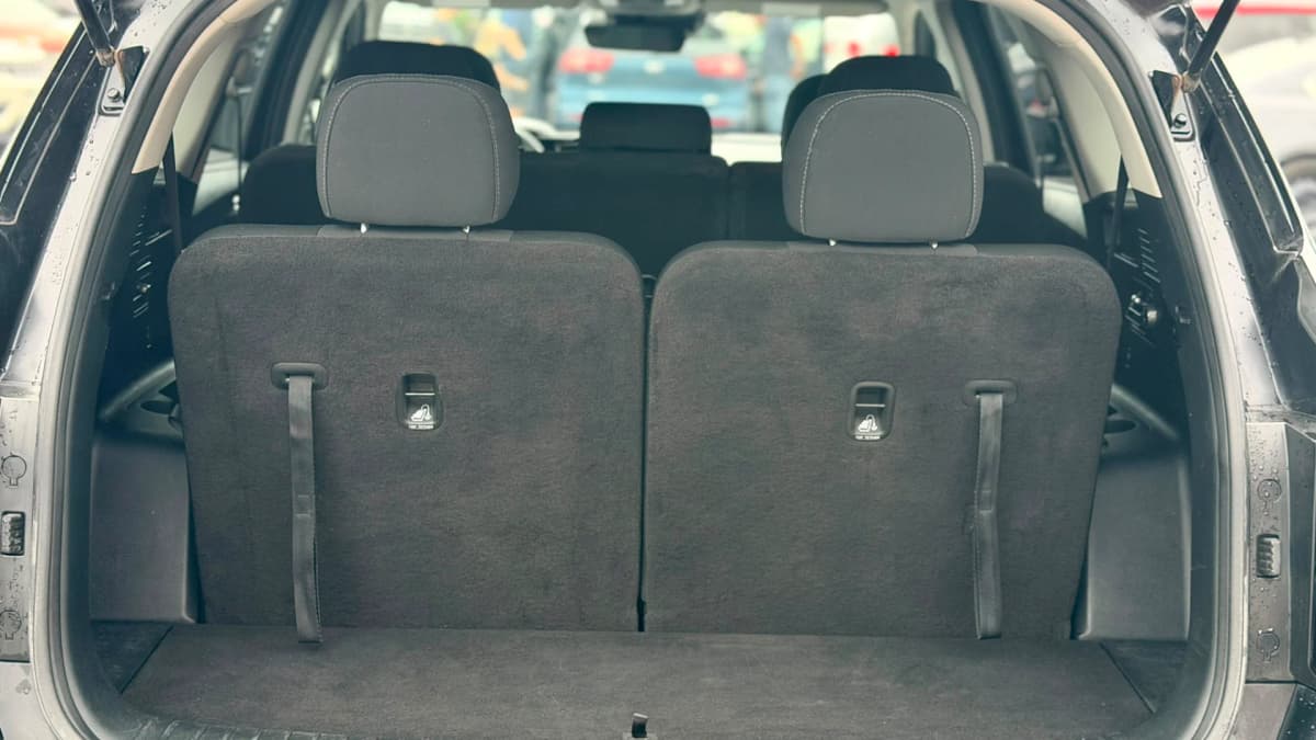 2022 KIA Sorento LX AWD 7 Passenger photo 9