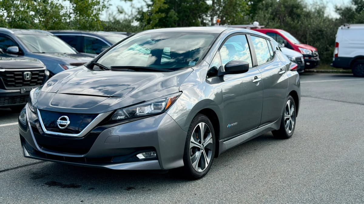 2019 Nissan Leaf SV Hb Electric photo 1