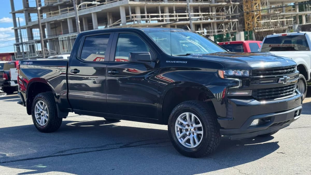 2021 Chevrolet SILVERADO 1500 RST 4WD Crew Cab 147" DURAMAX 3.0L TURBO-DIESEL photo 4