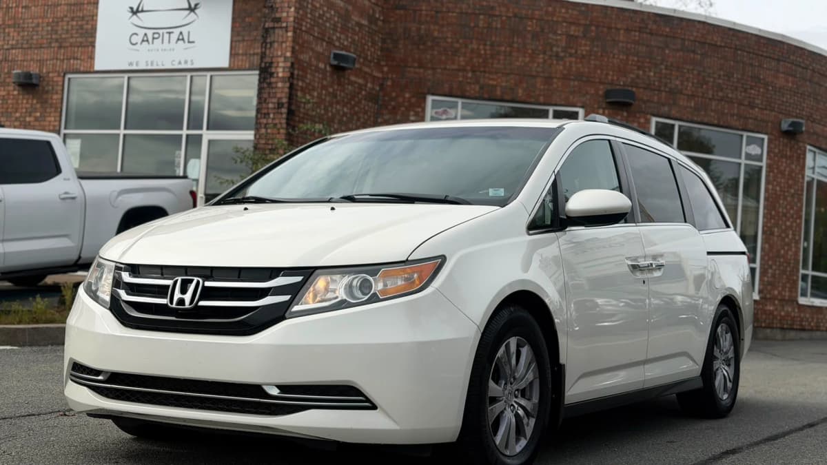 2016 Honda Odyssey EX 8 Passenger