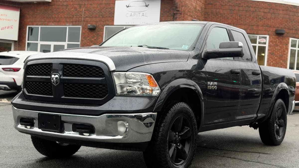 2014 RAM 1500 4wd Quad Cab 140.5" Outdoorsman