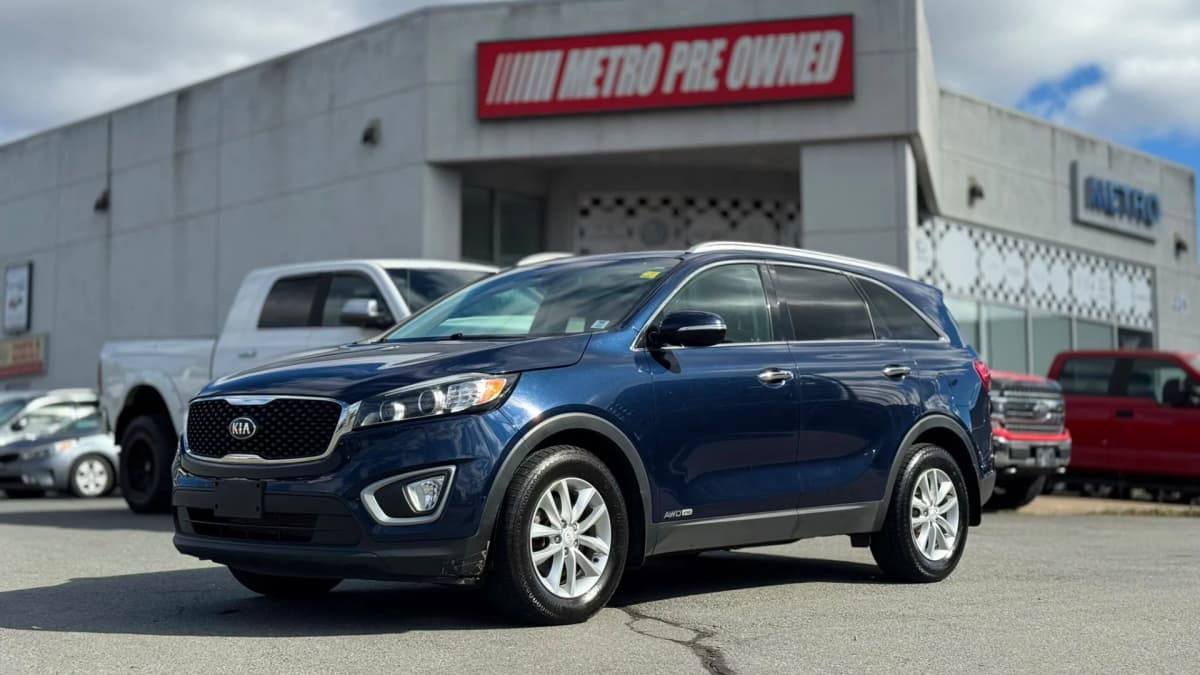 2017 KIA SORENTO LX V6 7 SEATS!