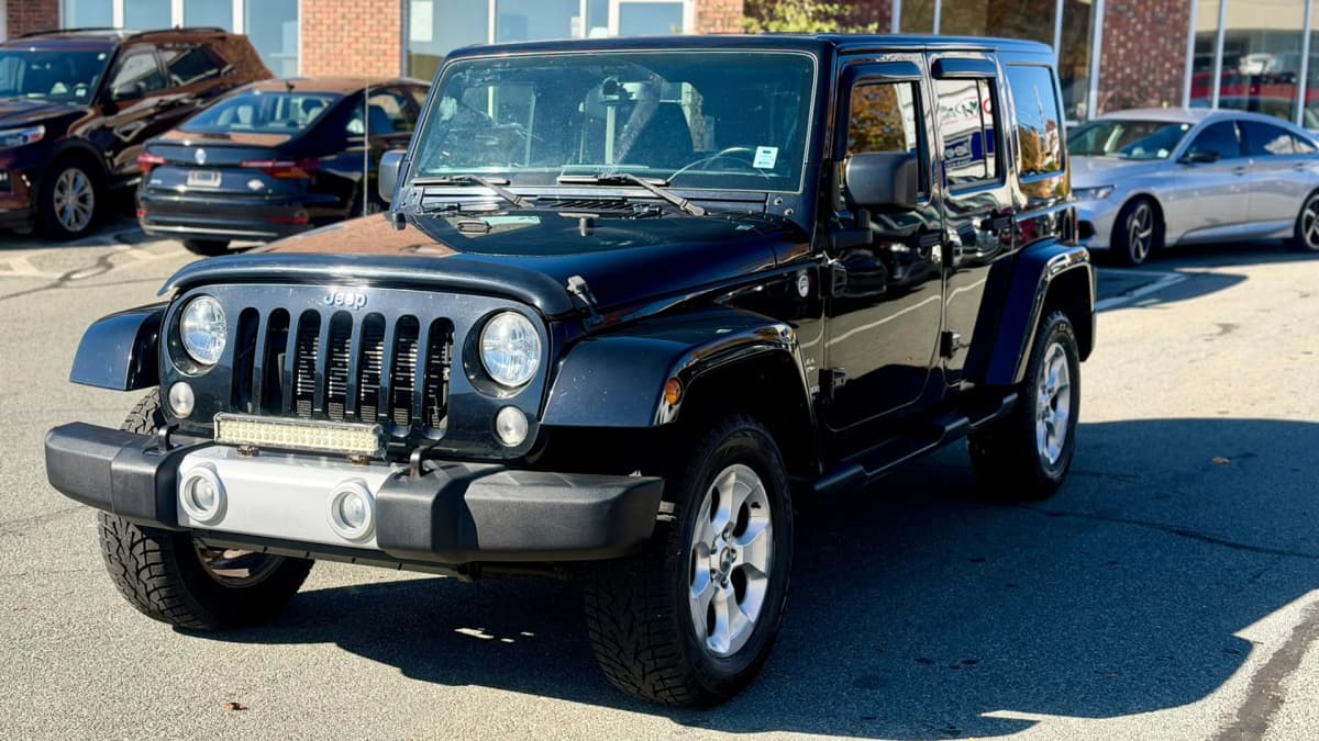 2015 Jeep Wrangler Unlimited 4wd 4dr Sahara