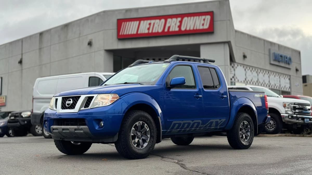 2015 Nissan FRONTIER PRO-4X 4.0L V6 4WD Crew Cab SWB